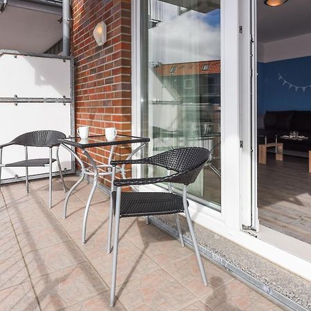 Ferienwohnung To Huus Bensersiel Kültér fotó